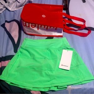 BRAND NEW: Lululemon Court Rival Perforated High-Rise Skirt in neon green size 0